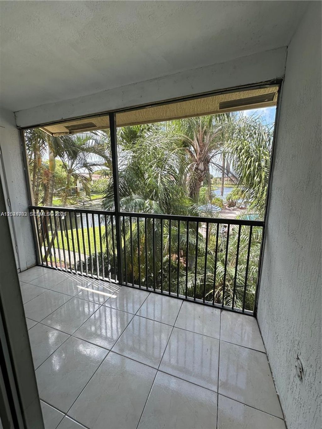 Photo of 1269 SW 46th Ave #2408, Pompano Beach, FL 33069 (MLS # A12024983)