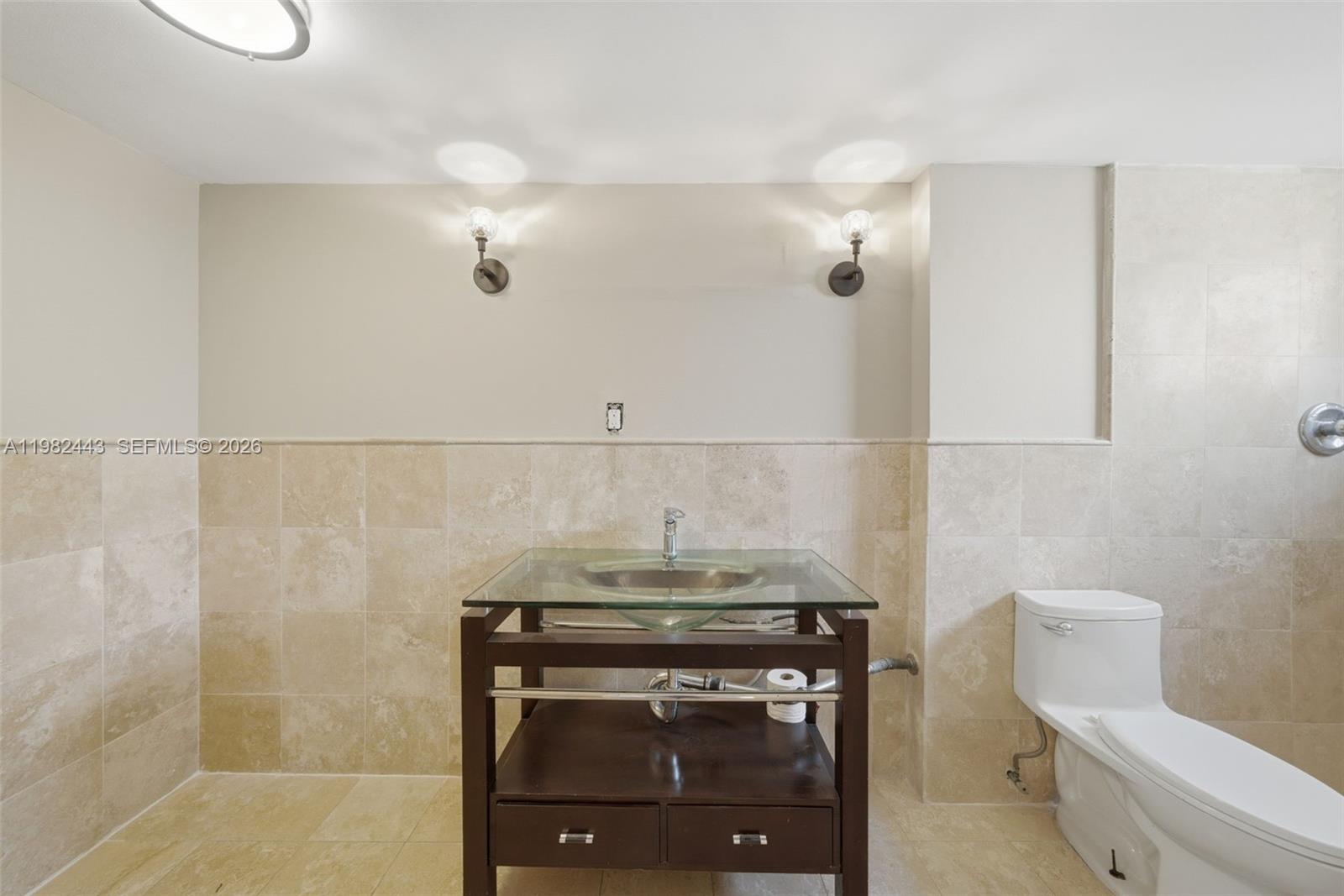 KENDALE LK TOWNHOUSE COND - Residential Lease