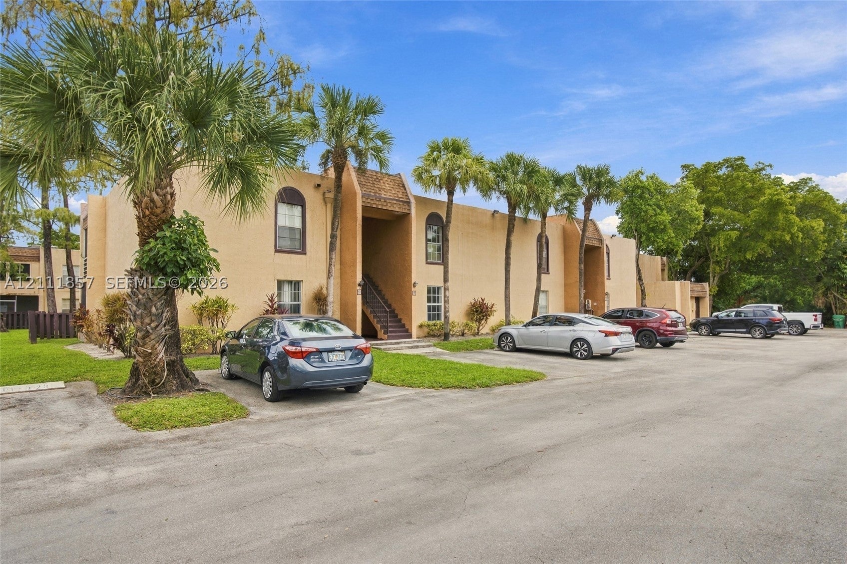 4211 NW 19th St 193