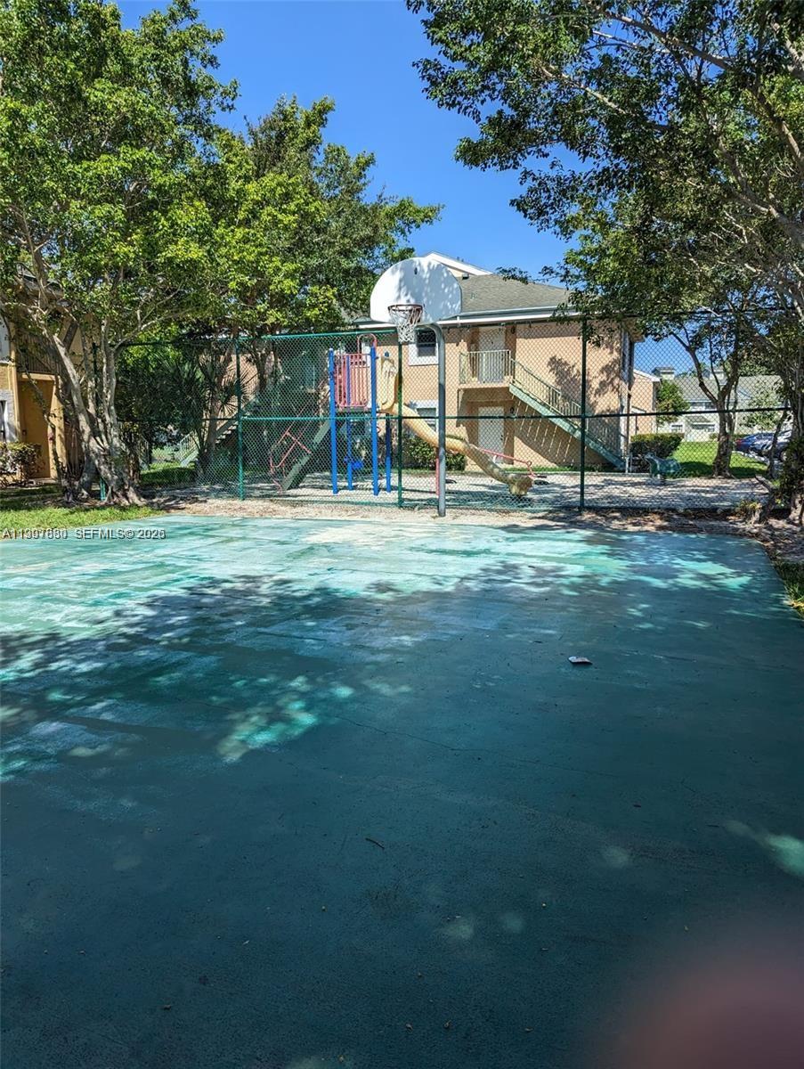 PRESERVE AT AVERY LAKES - Residential Lease