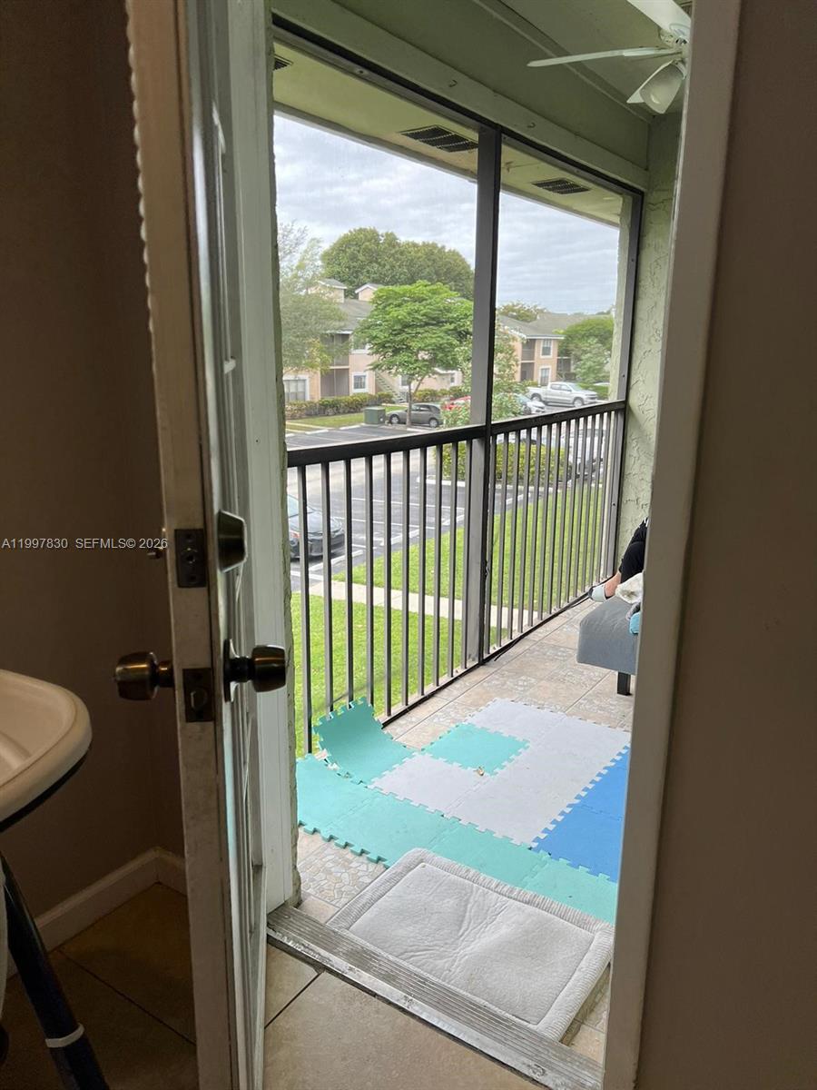 PRESERVE AT AVERY LAKES - Residential Lease