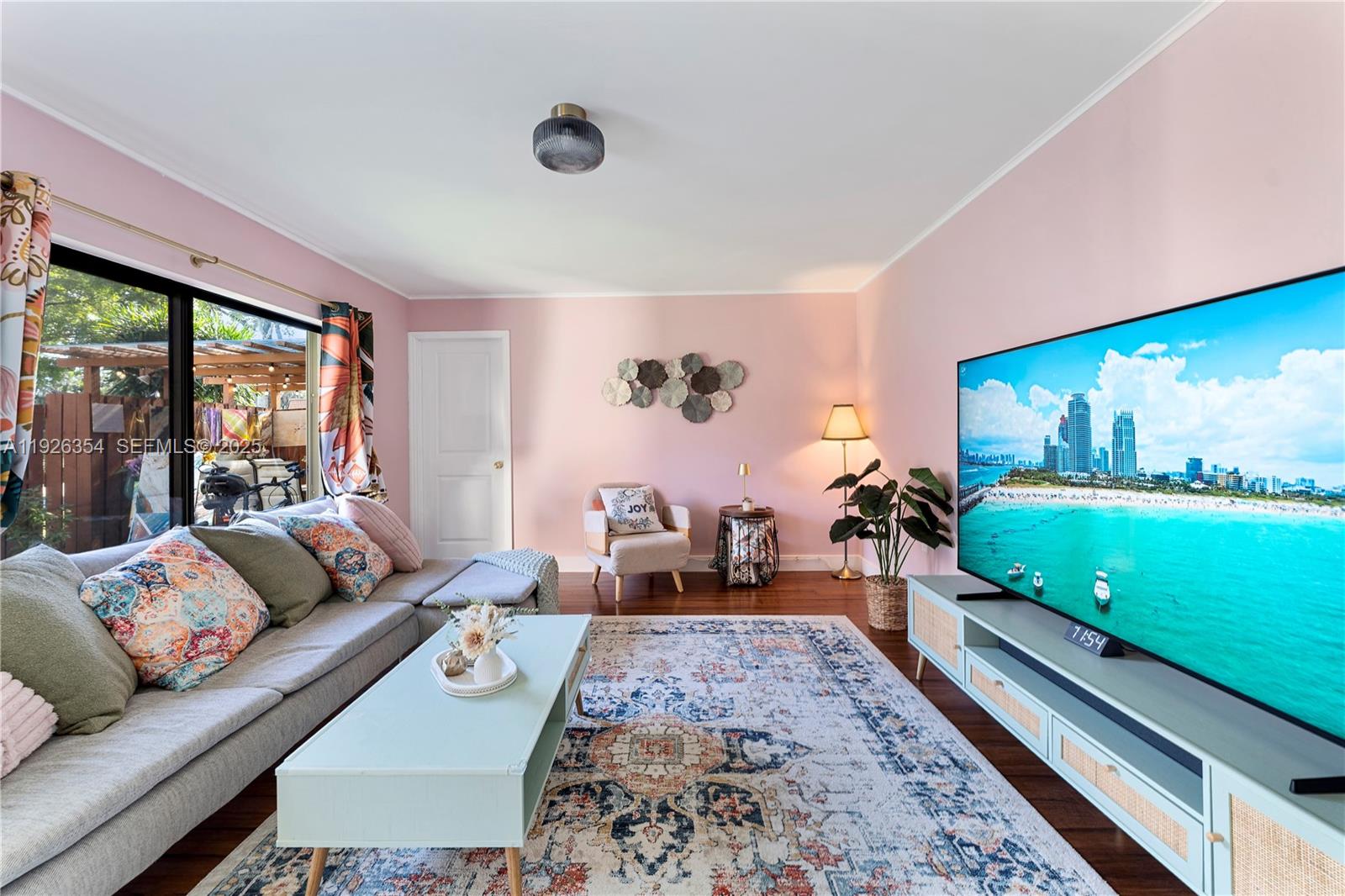 PINE ISLAND RIDGE SECTION - Residential