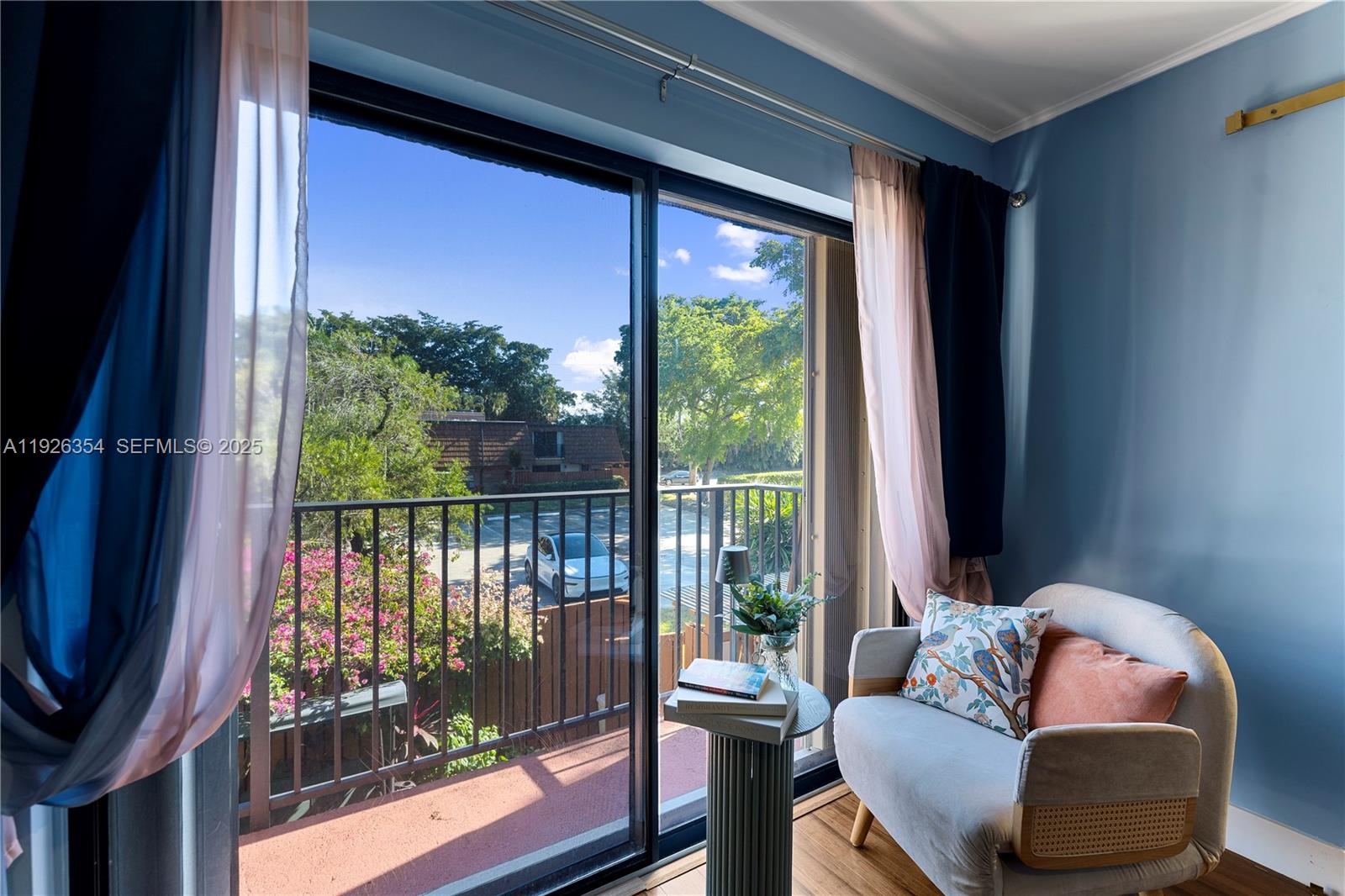 PINE ISLAND RIDGE SECTION - Residential