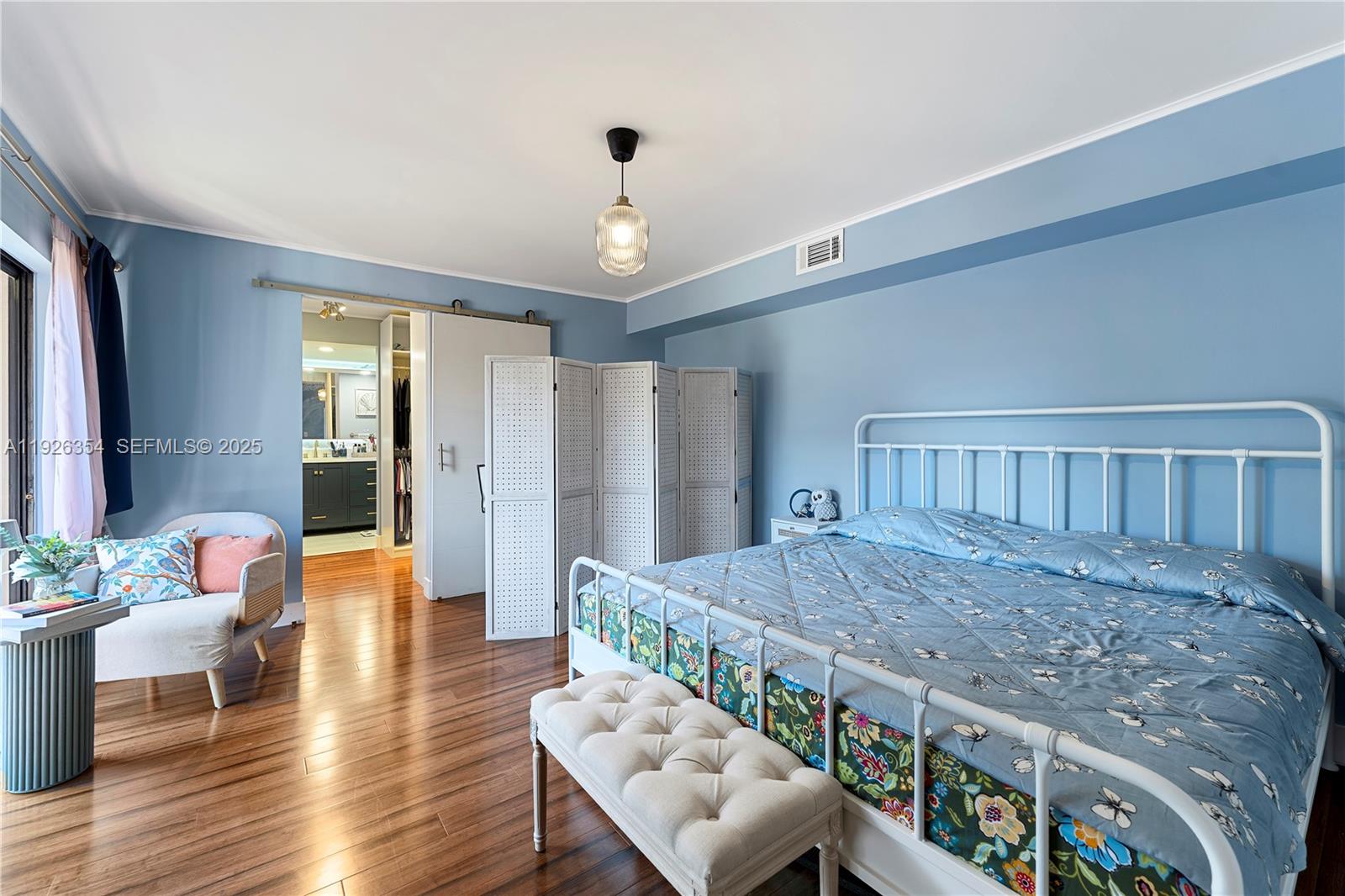 PINE ISLAND RIDGE SECTION - Residential