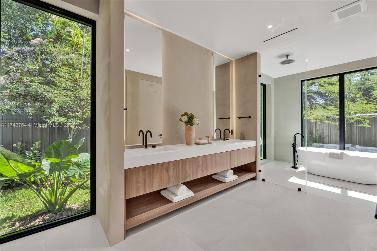 GRIFFING BISCAYNE PARK ES - Residential