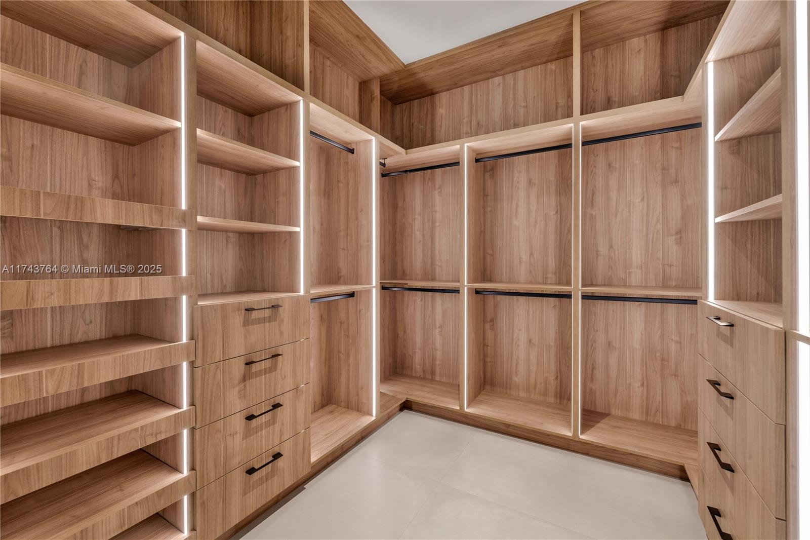 GRIFFING BISCAYNE PARK ES - Residential