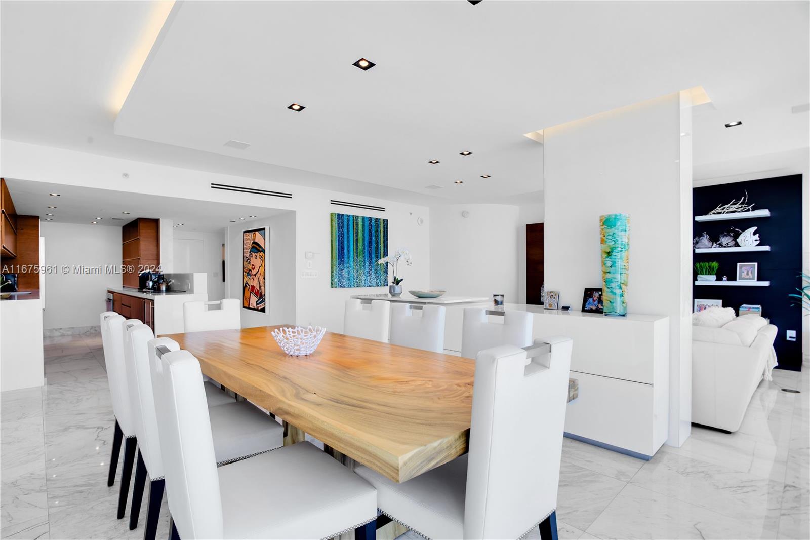 CENTRAL CARILLON BEACH CO - Residential