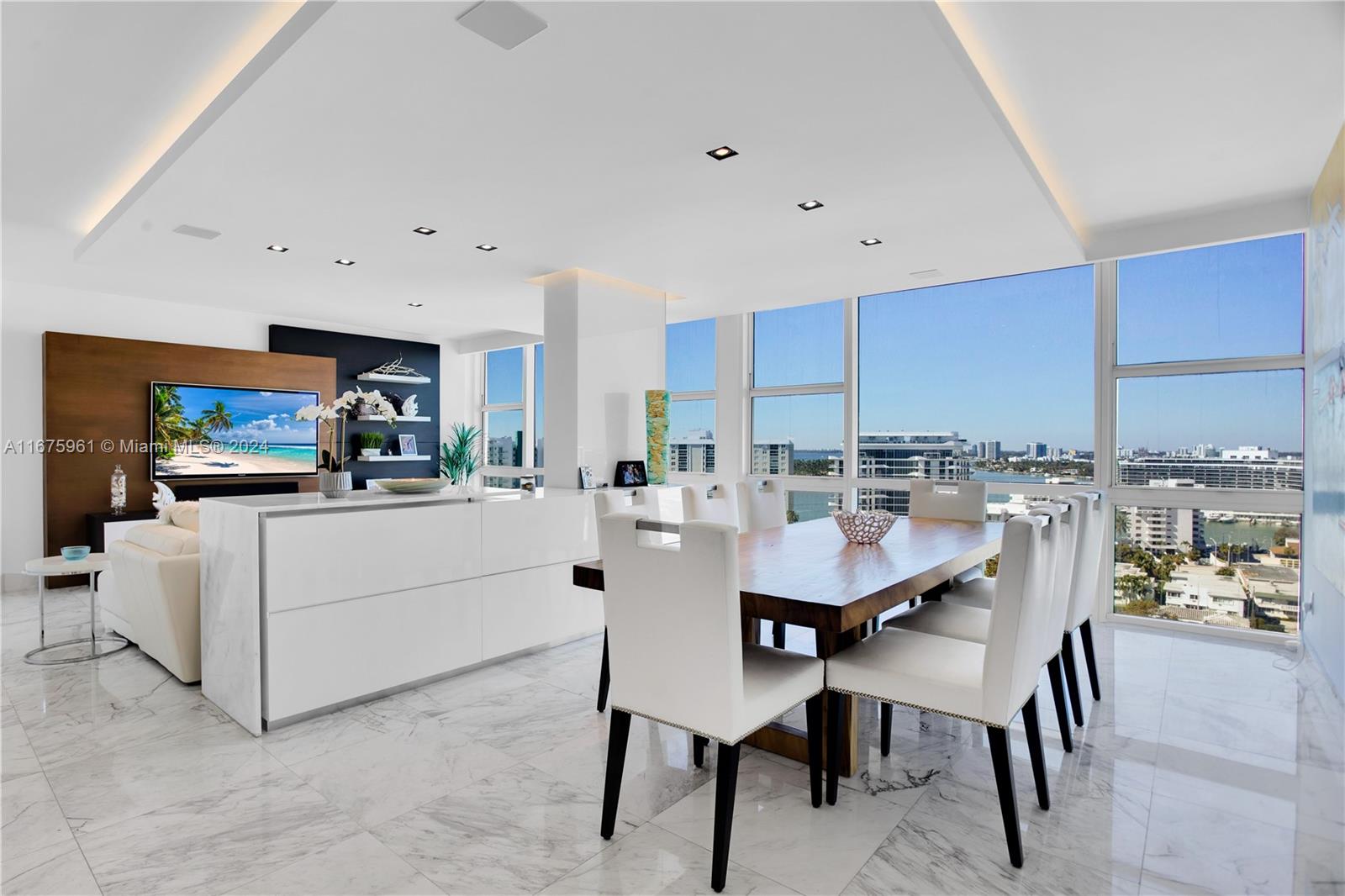 6801 Collins Ave Lph12 Door, Miami Beach, Miami-Dade County, Florida - 3 Bedrooms  
3 Bathrooms - 