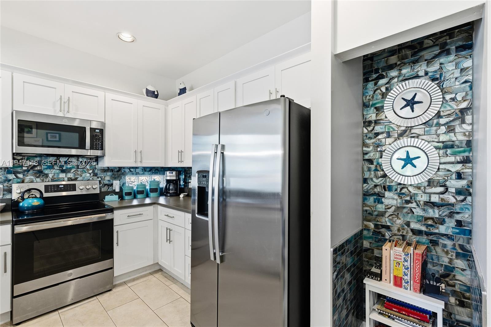 GOLF LODGES AT SOUTHPOINT - Residential