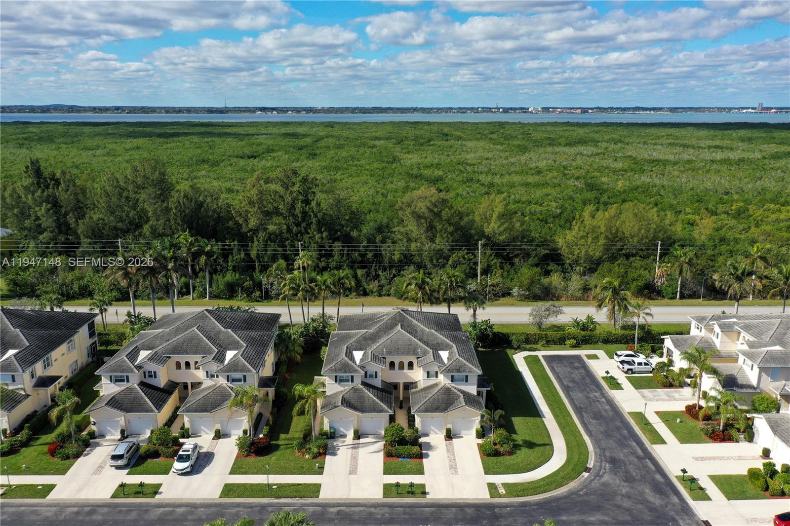 603 Southstar Dr 1002