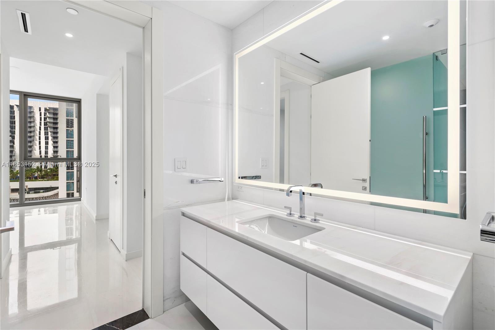 Aston Martin Residences - Residential