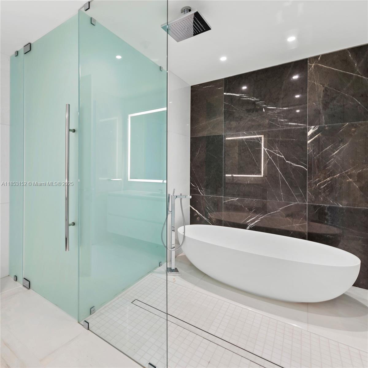 Aston Martin Residences - Residential