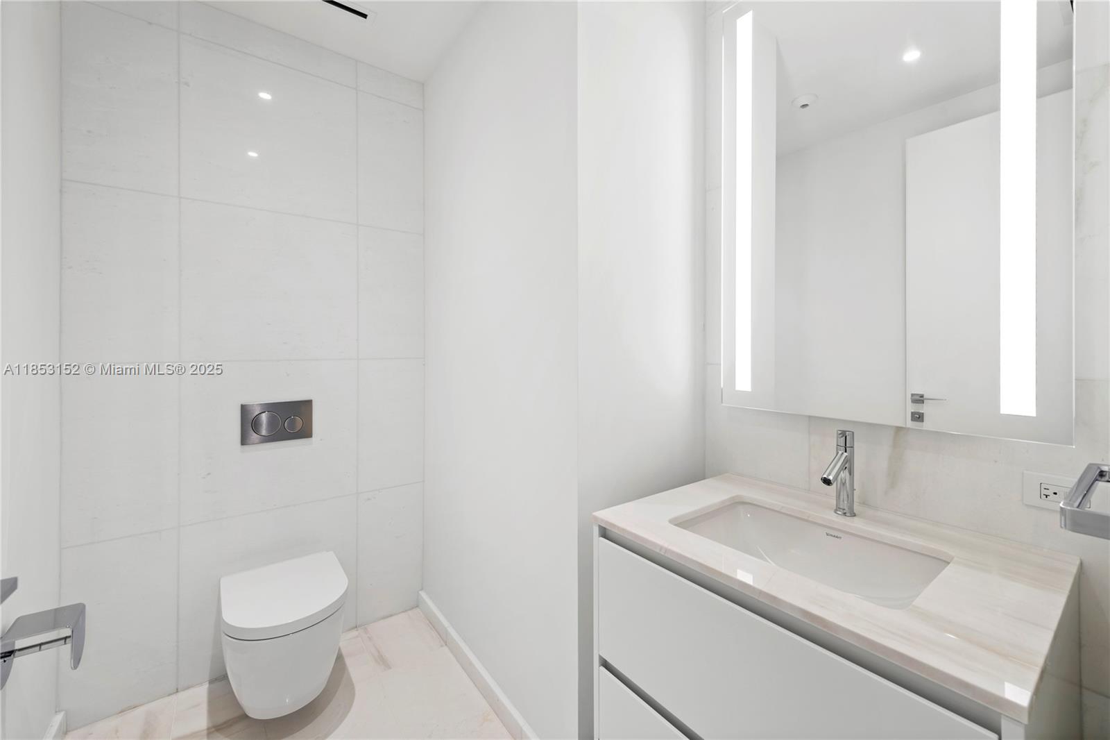 Aston Martin Residences - Residential