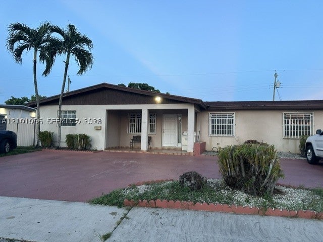 5015 SW 117th Ave