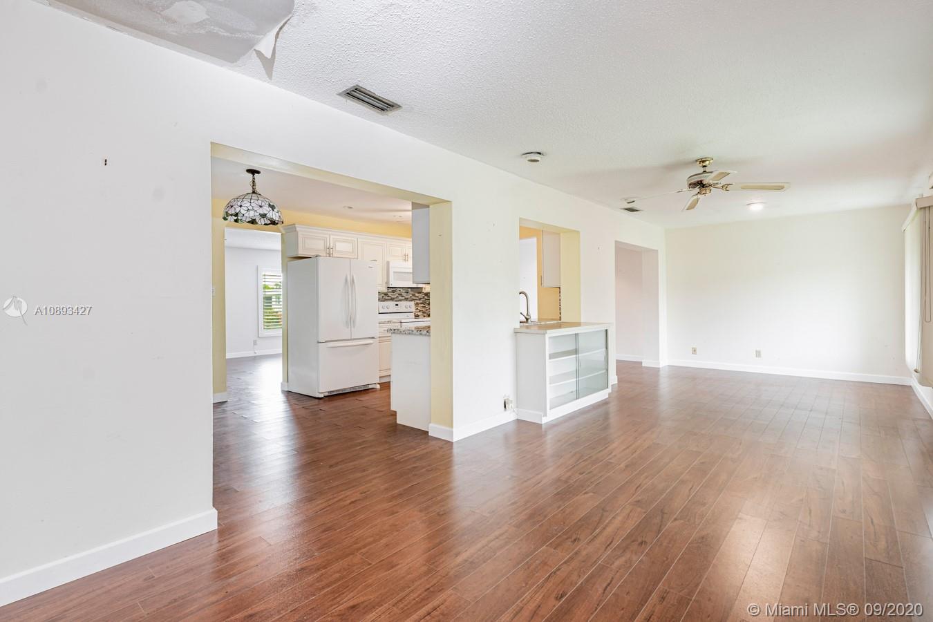 PARADISE GARDENS SEC 4 - Residential