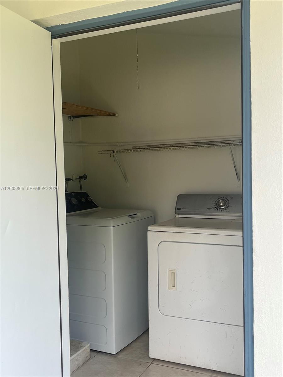 COLLEGE TRACT 2ND ADD - Residential