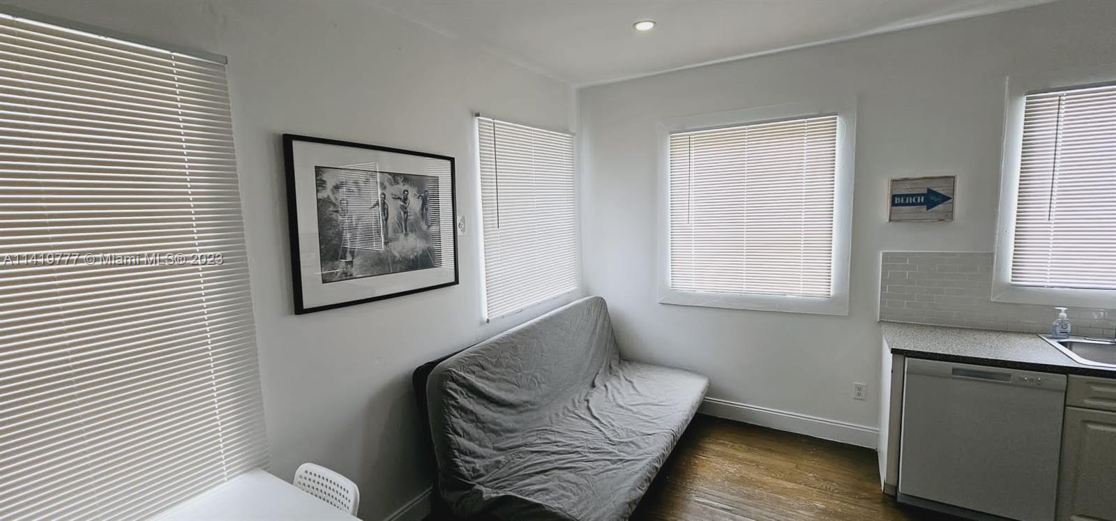 THE PATRICIA CONDO - Residential Lease