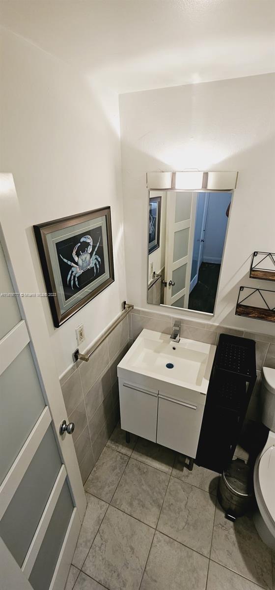 THE PATRICIA CONDO - Residential Lease