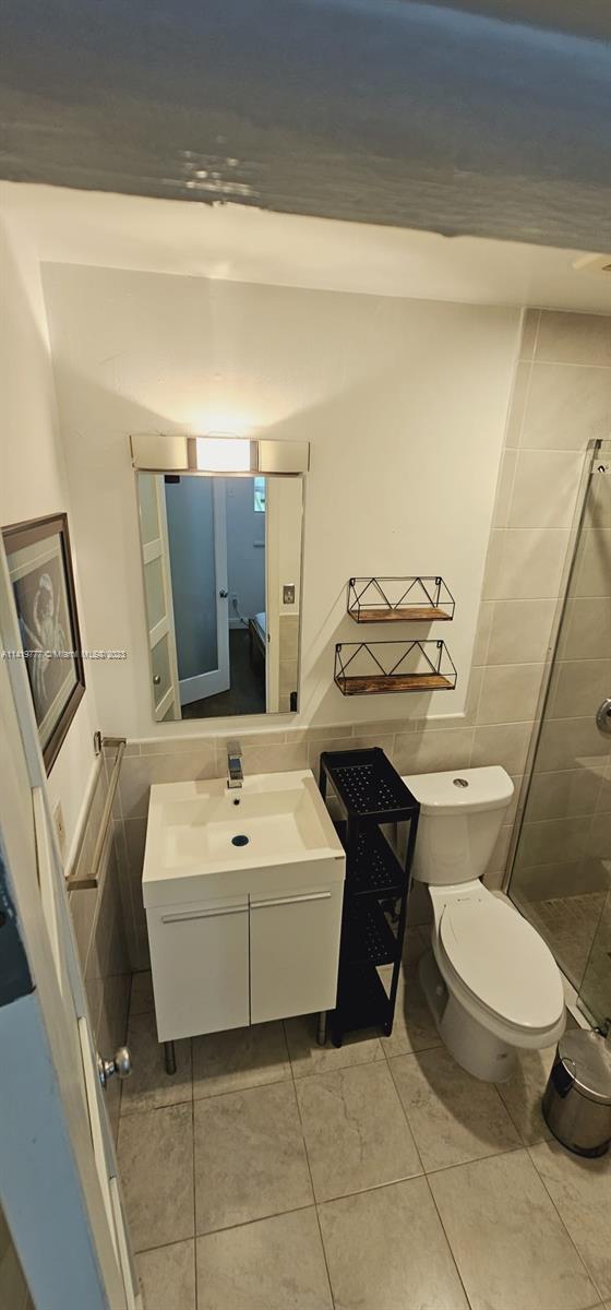 THE PATRICIA CONDO - Residential Lease