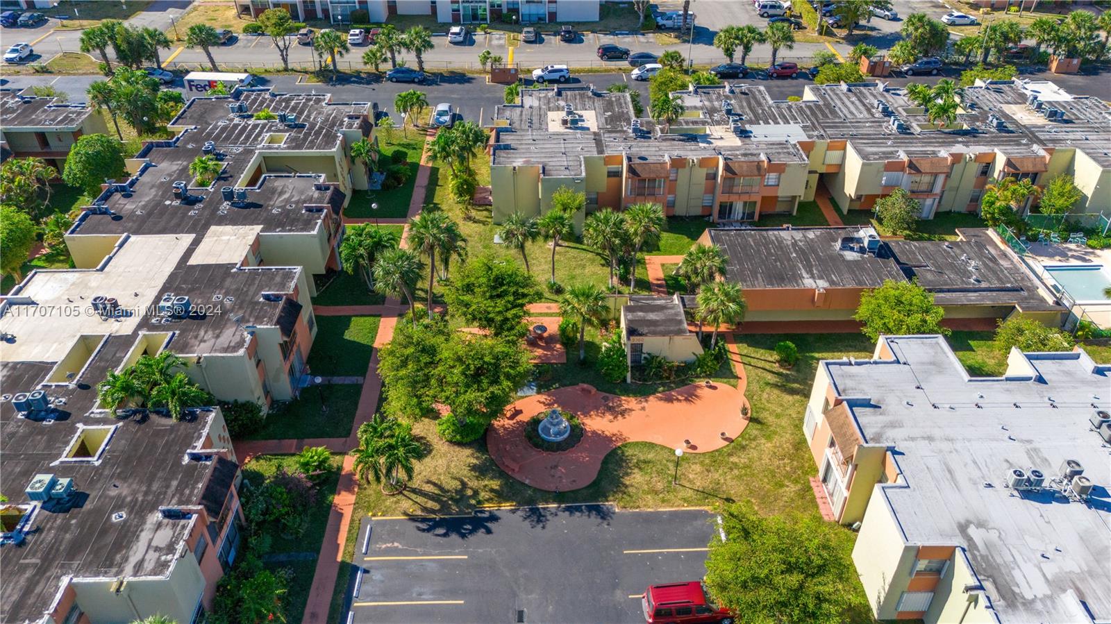 SOUTH WINDS CONDO WEST - Residential