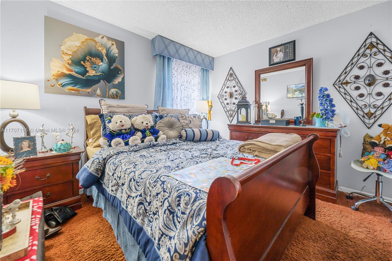 SOUTH WINDS CONDO WEST - Residential