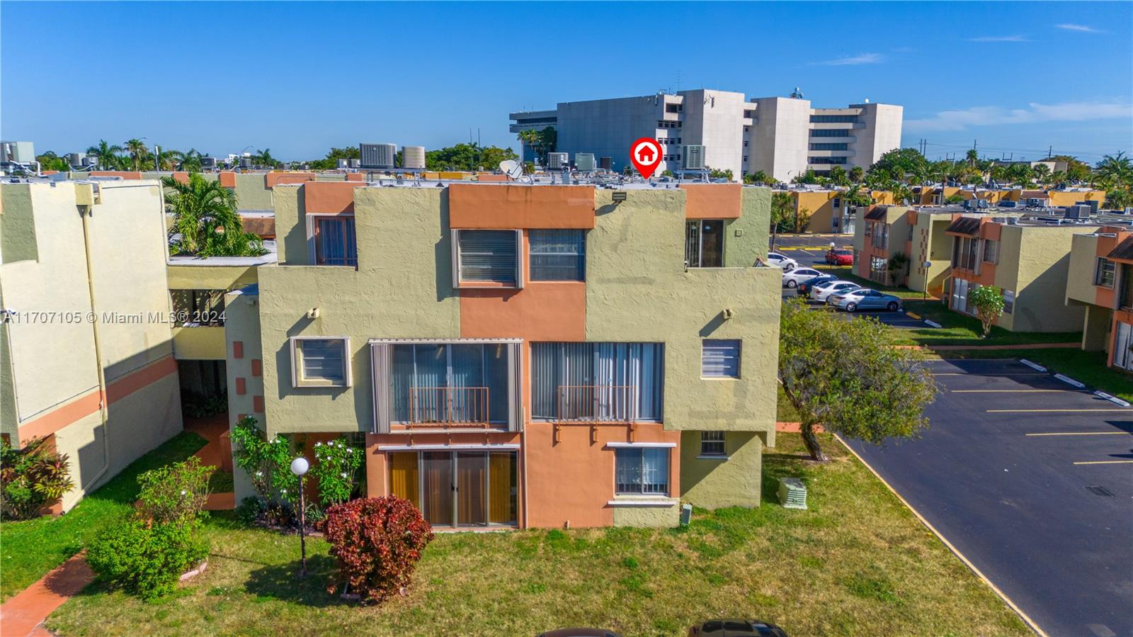 SOUTH WINDS CONDO WEST - Residential