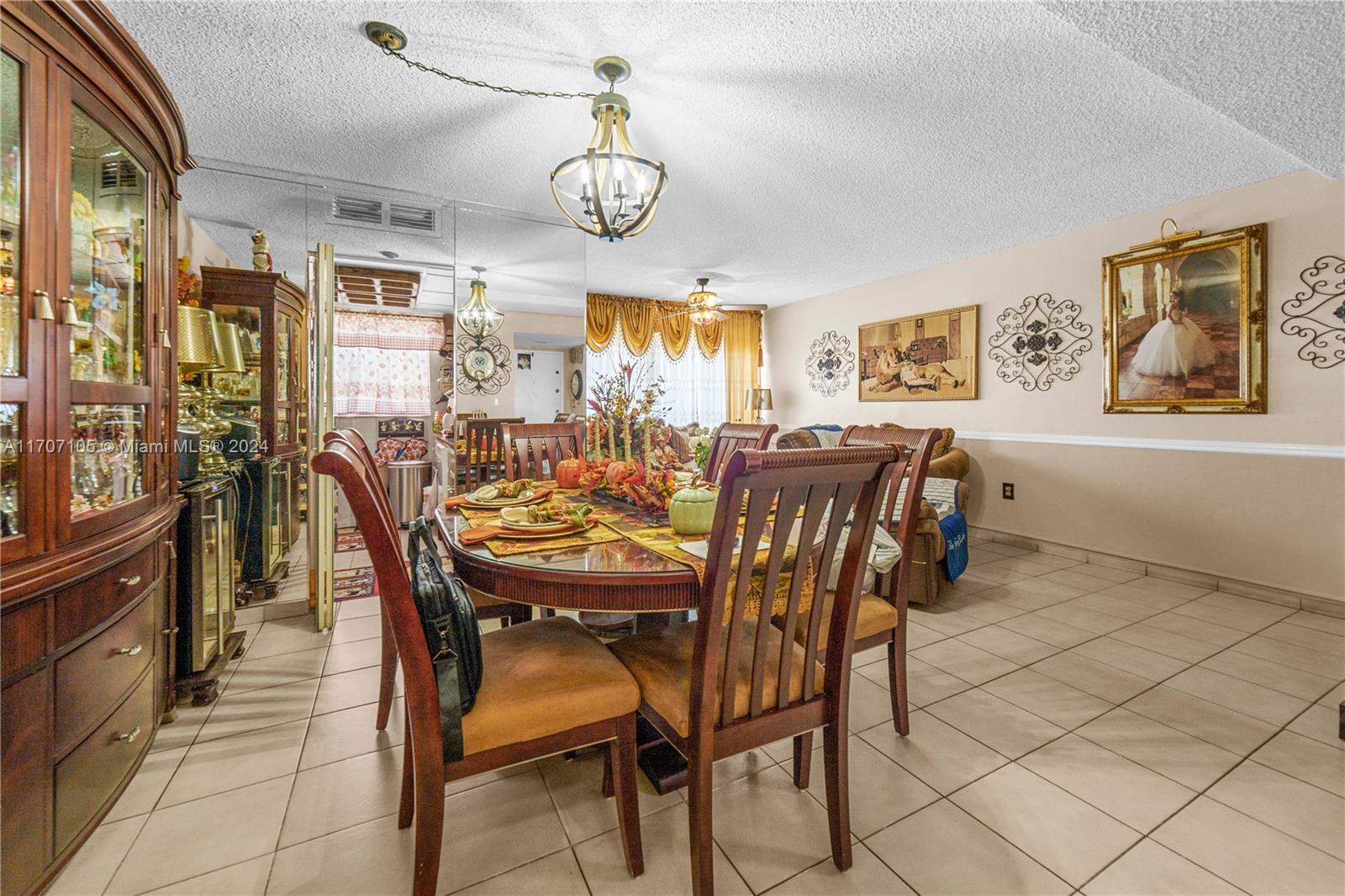 SOUTH WINDS CONDO WEST - Residential