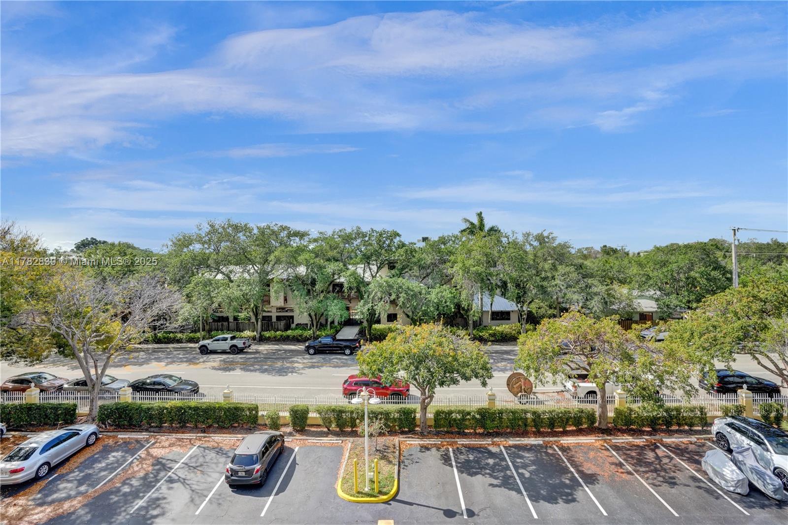PINE CREST VILLAGE - Residential