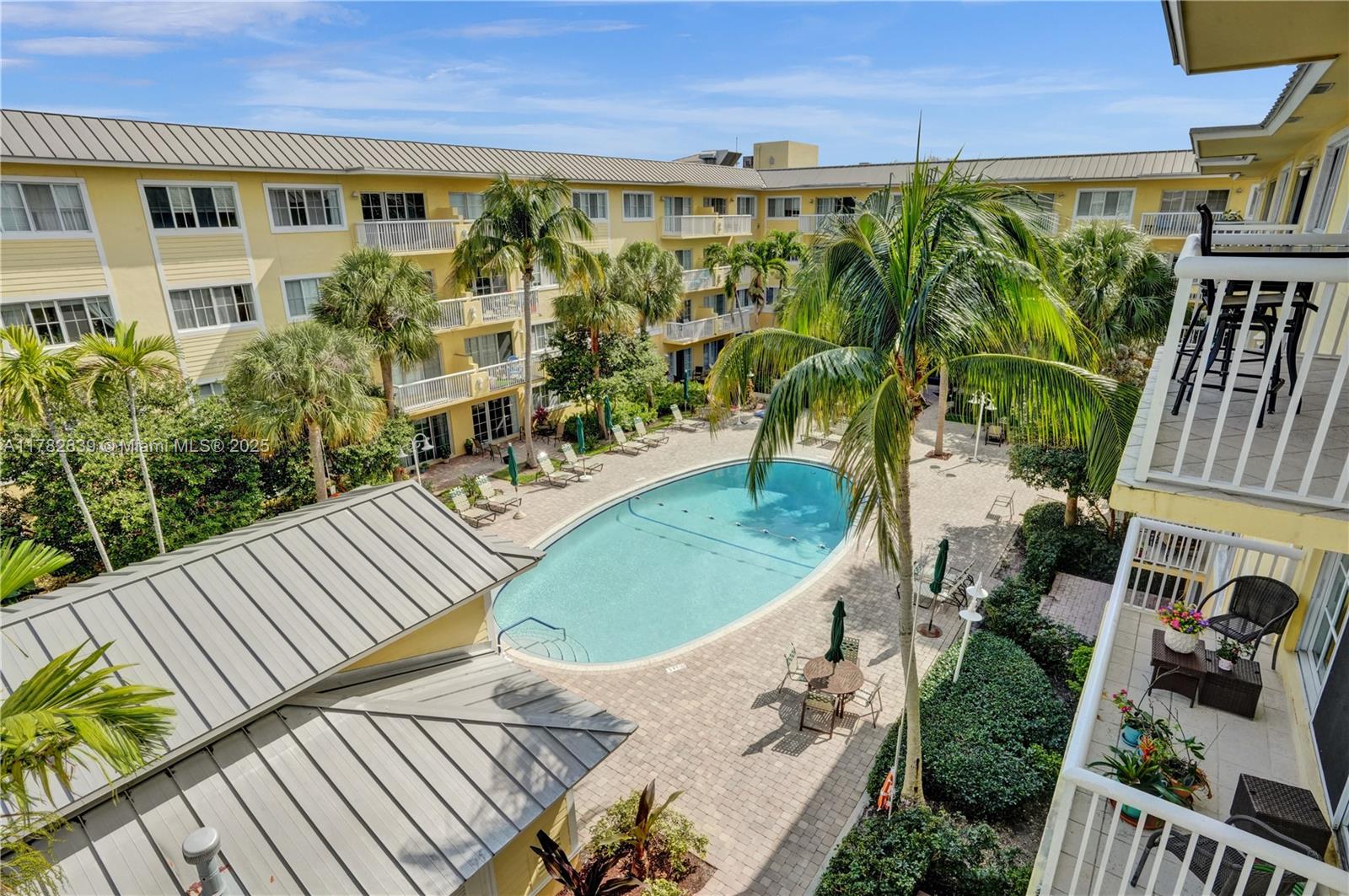 PINE CREST VILLAGE - Residential