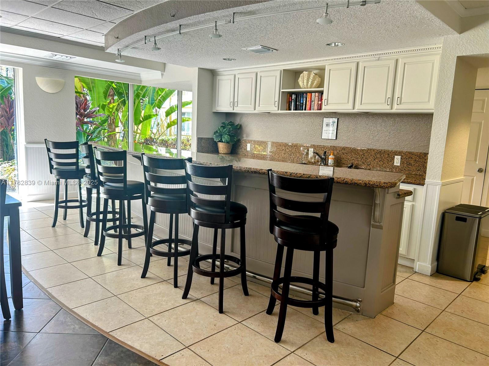 PINE CREST VILLAGE - Residential