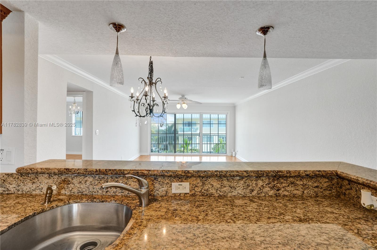 PINE CREST VILLAGE - Residential