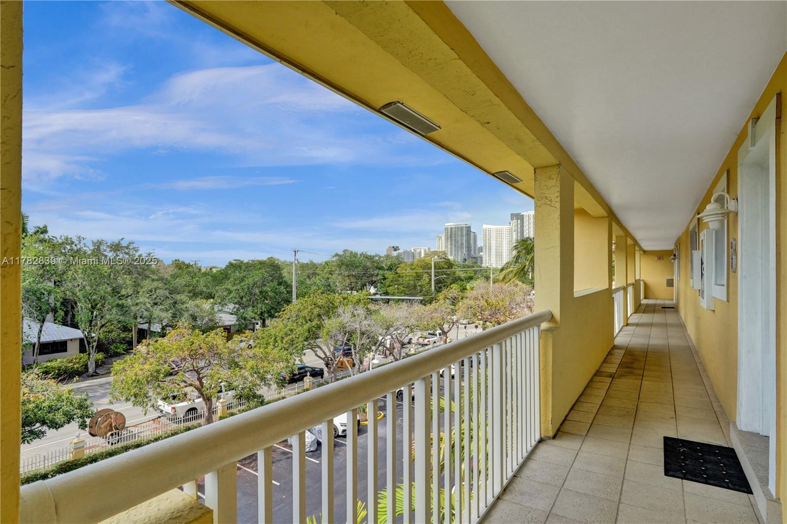 PINE CREST VILLAGE - Residential