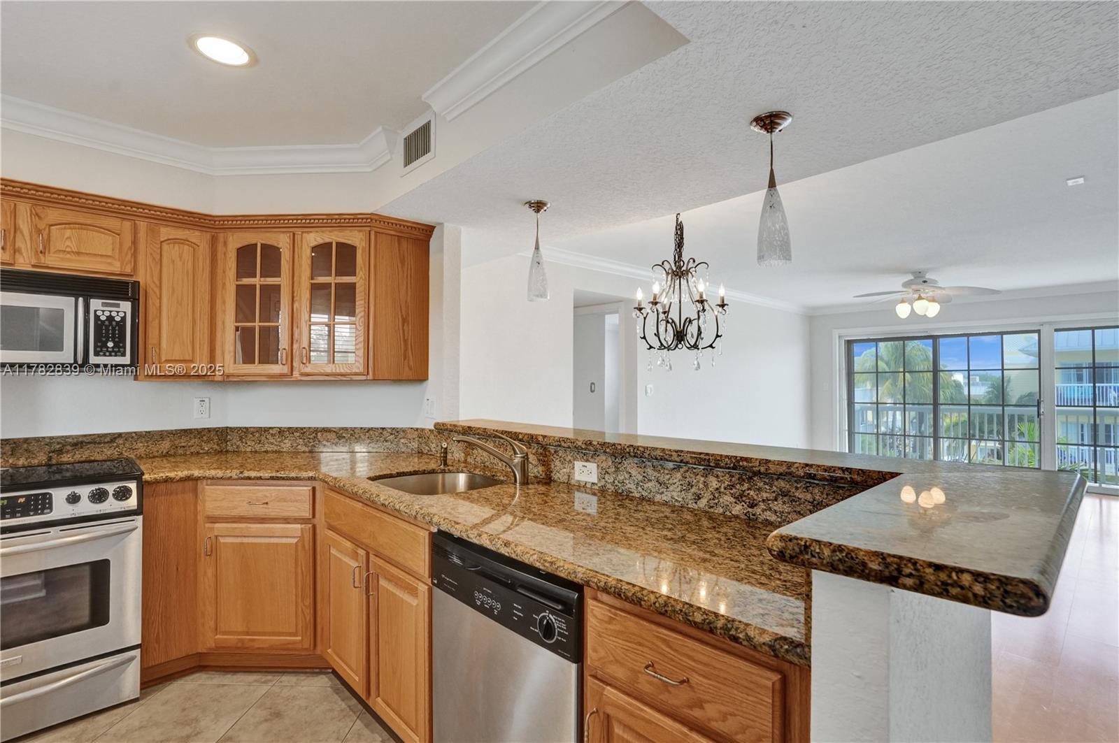 PINE CREST VILLAGE - Residential