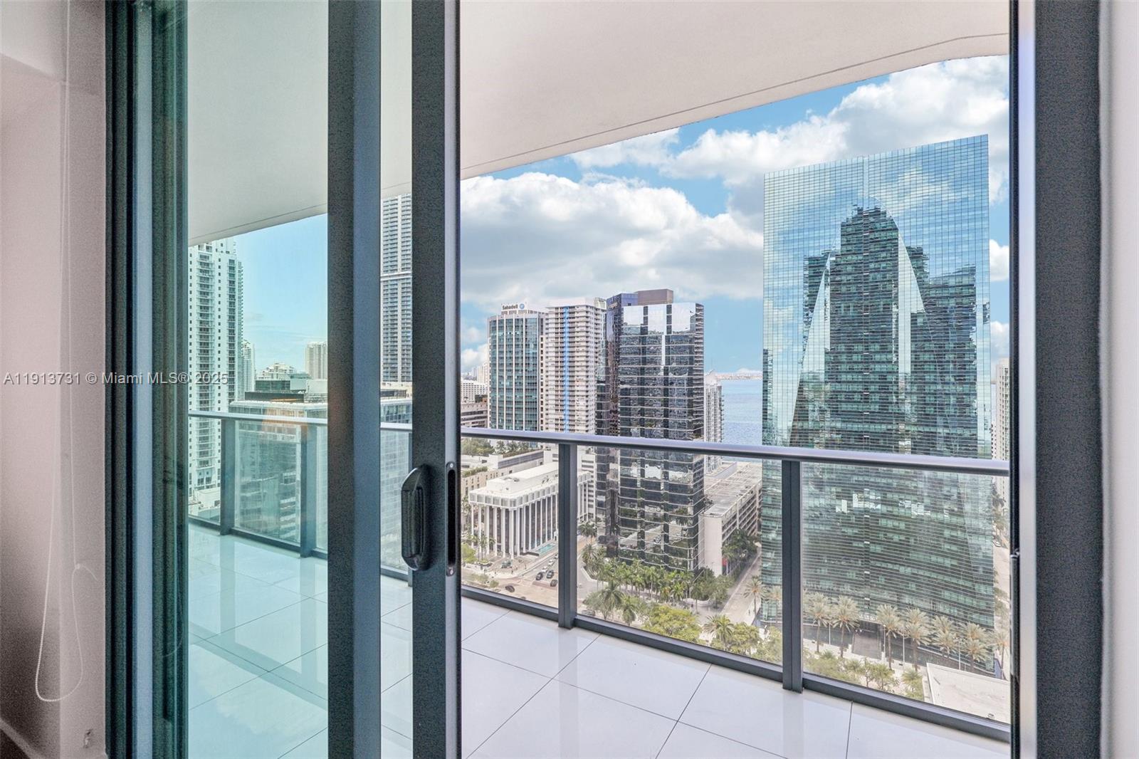 1300 S MIAMI AVENUE CONDO - Residential