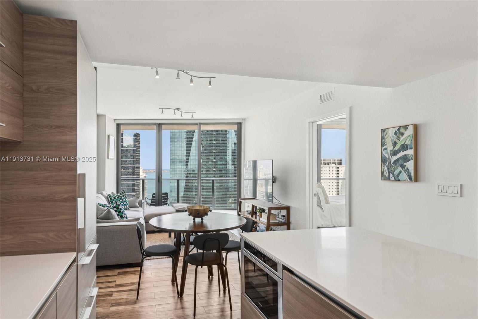 1300 S MIAMI AVENUE CONDO - Residential