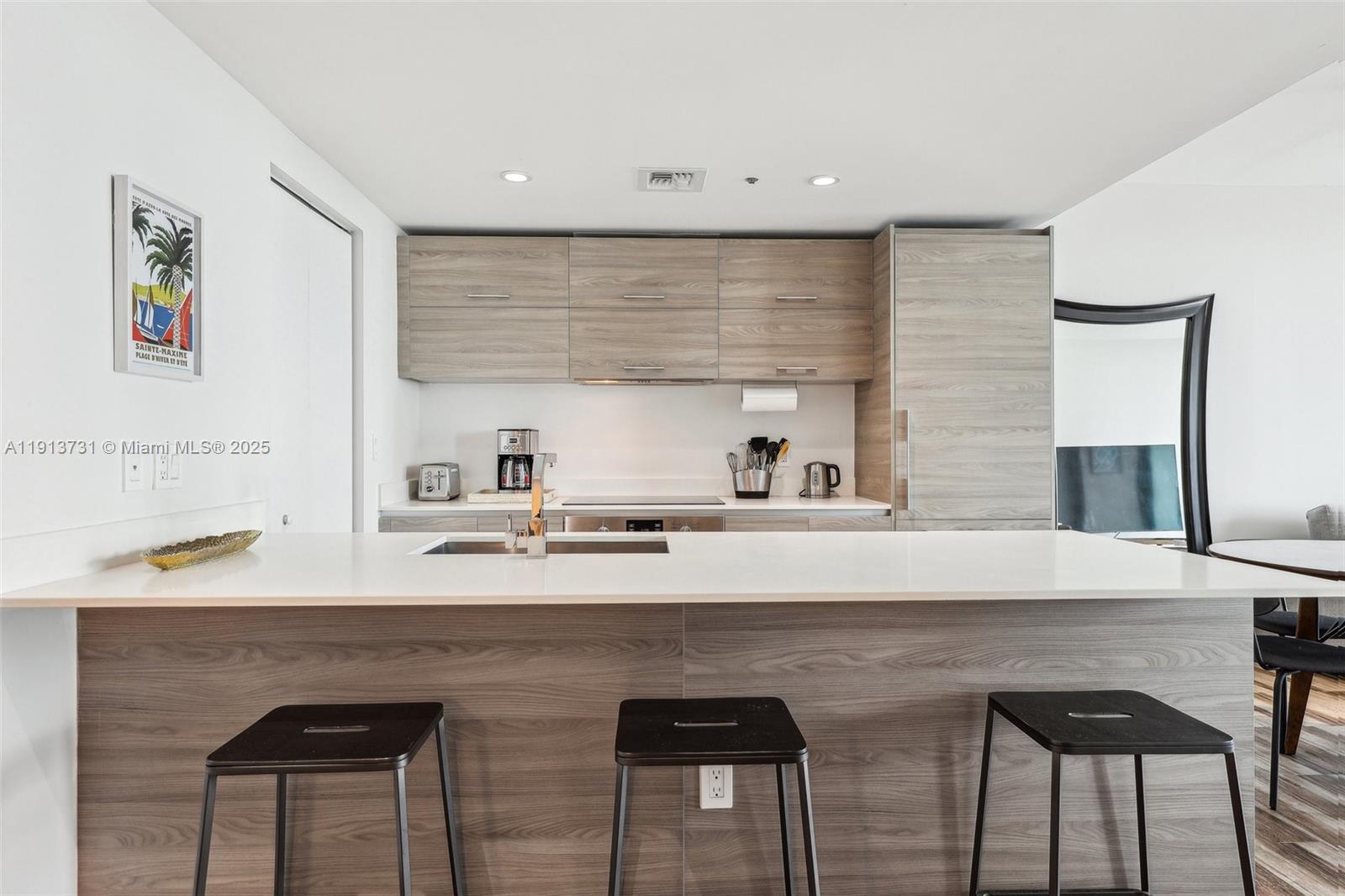 1300 S MIAMI AVENUE CONDO - Residential