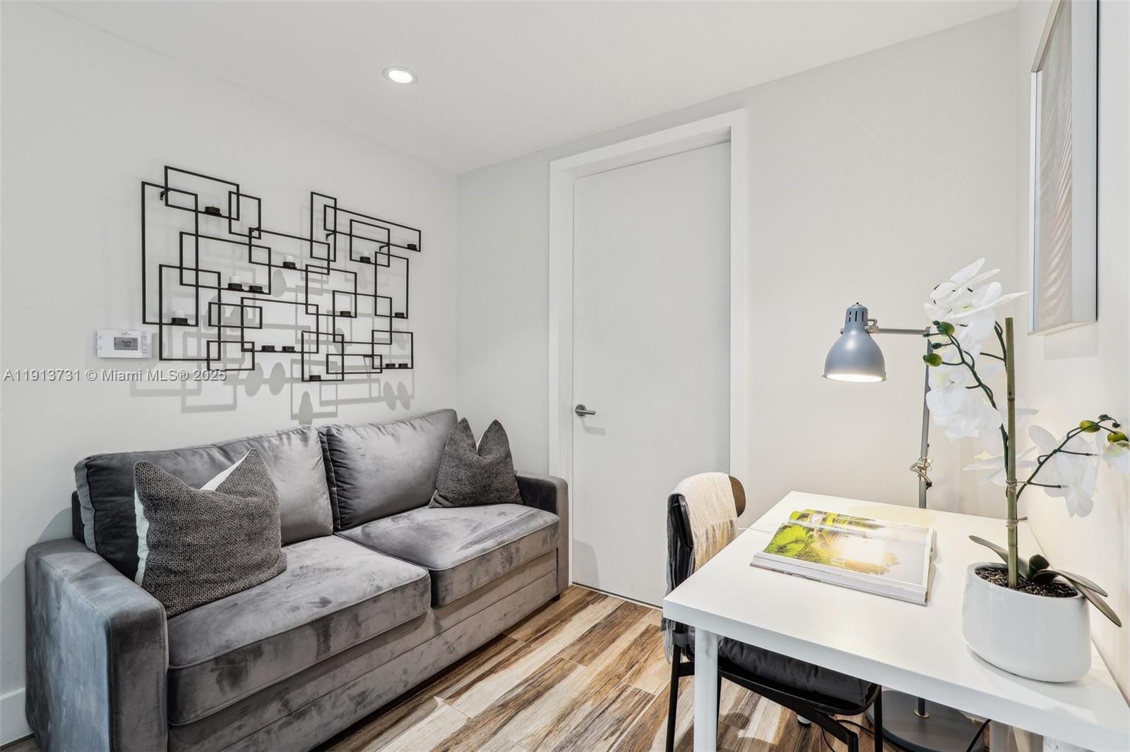 1300 S MIAMI AVENUE CONDO - Residential