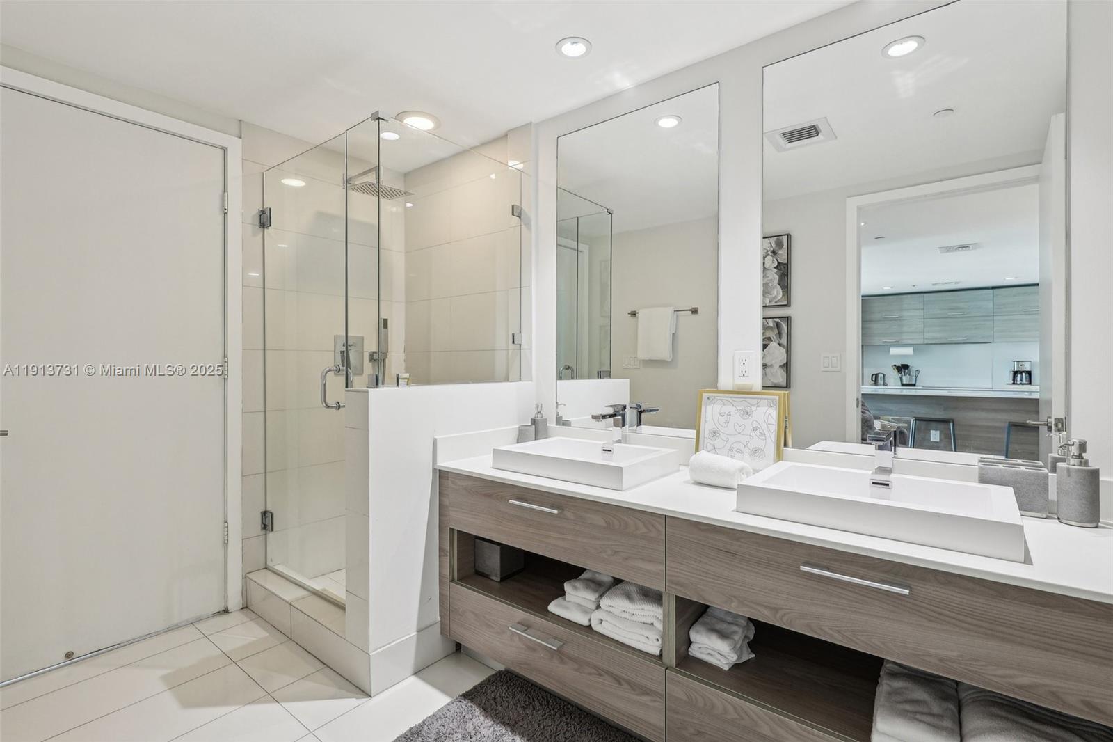 1300 S MIAMI AVENUE CONDO - Residential