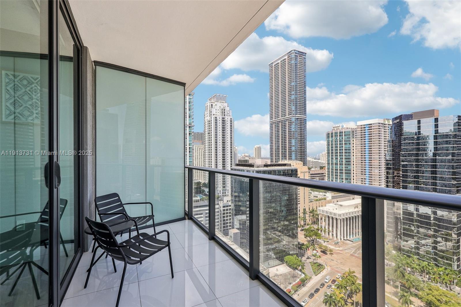 1300 S MIAMI AVENUE CONDO - Residential