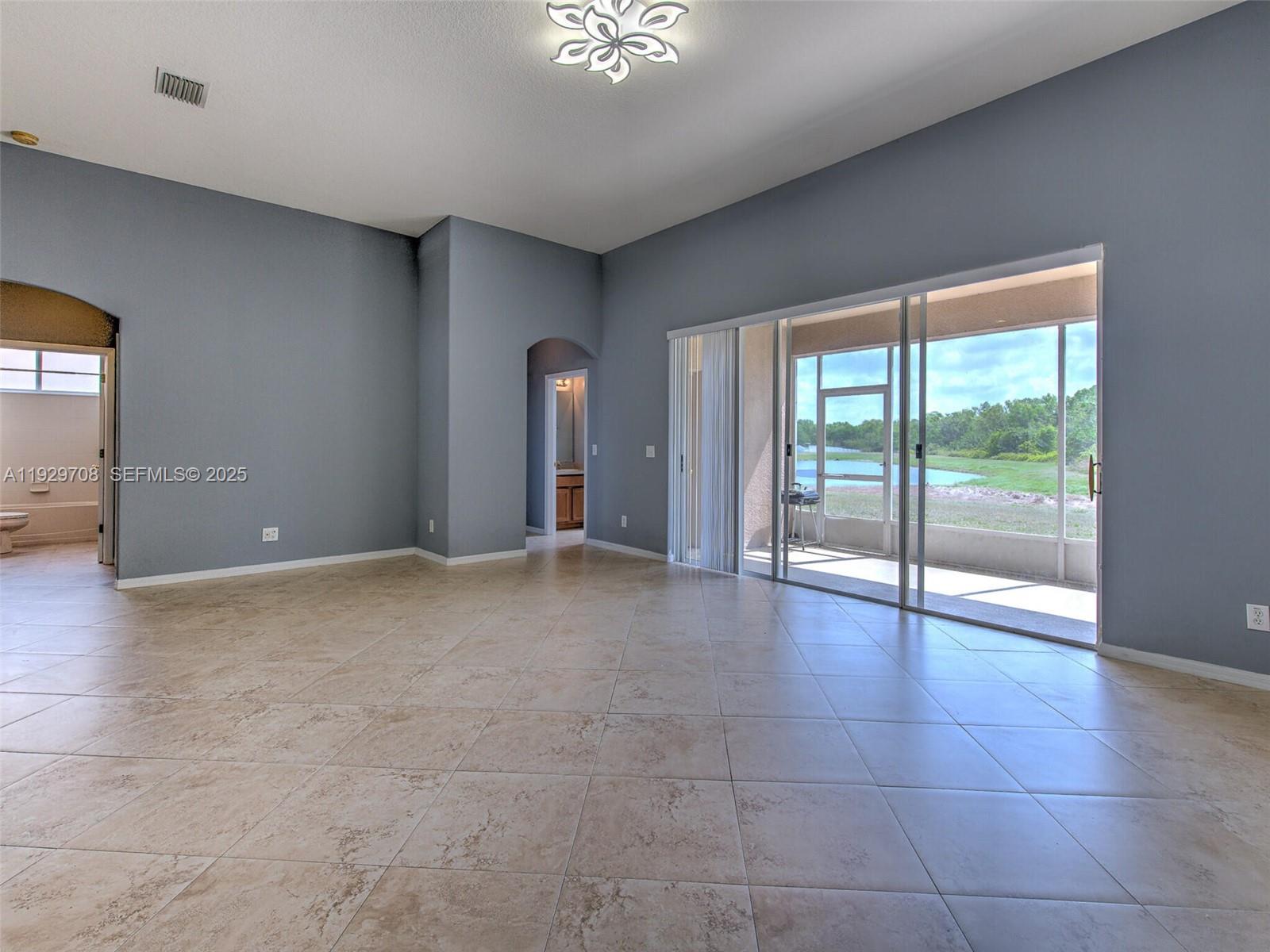 SOUTH FORK UNIT 3 - Residential