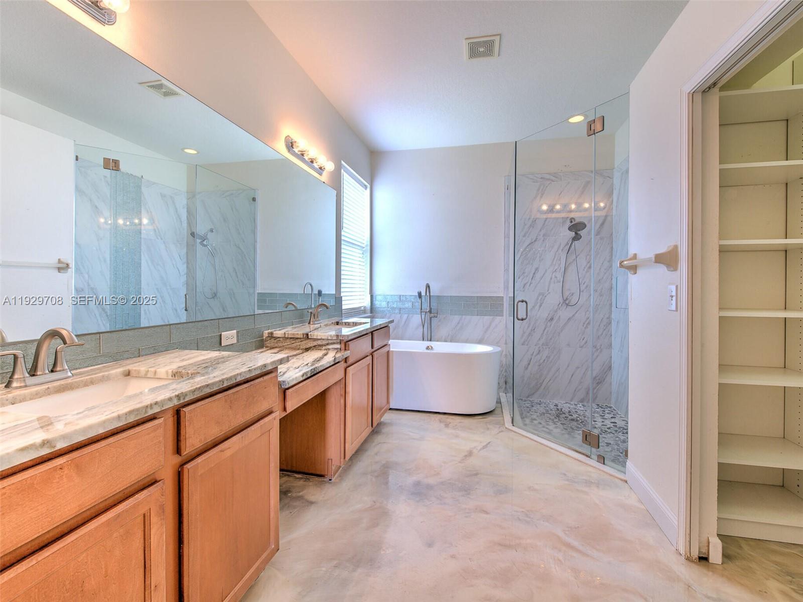 SOUTH FORK UNIT 3 - Residential