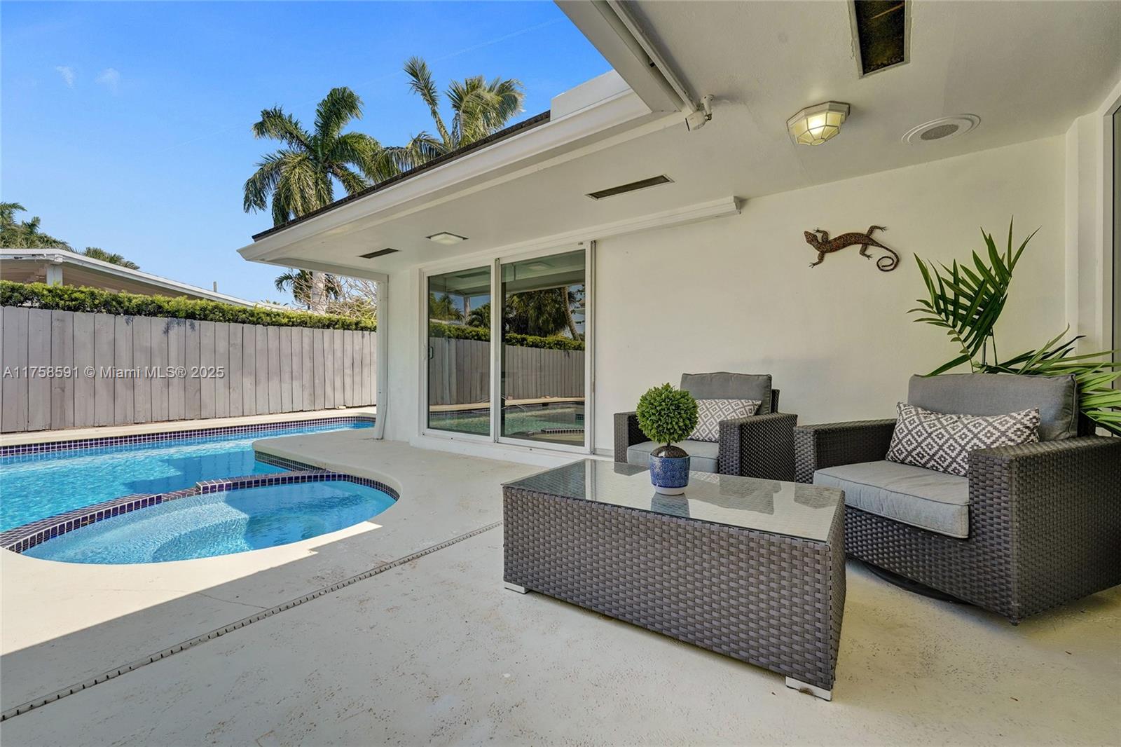 Property for Sale at 2817 Ne 26th St, Fort Lauderdale, Broward County, Florida - Bedrooms: 3 
Bathrooms: 3  - $1,650,000