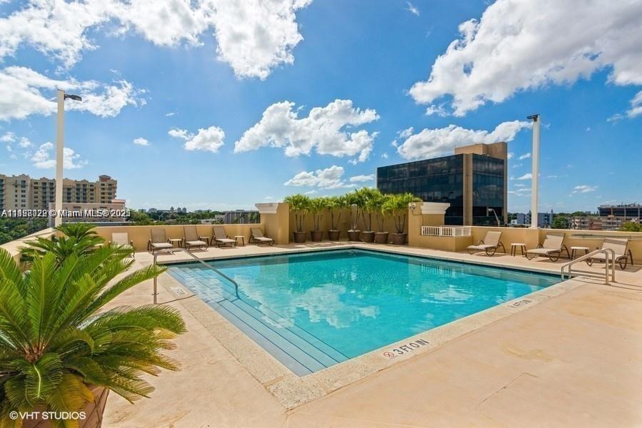 MEDITERRANEA CONDO - Residential