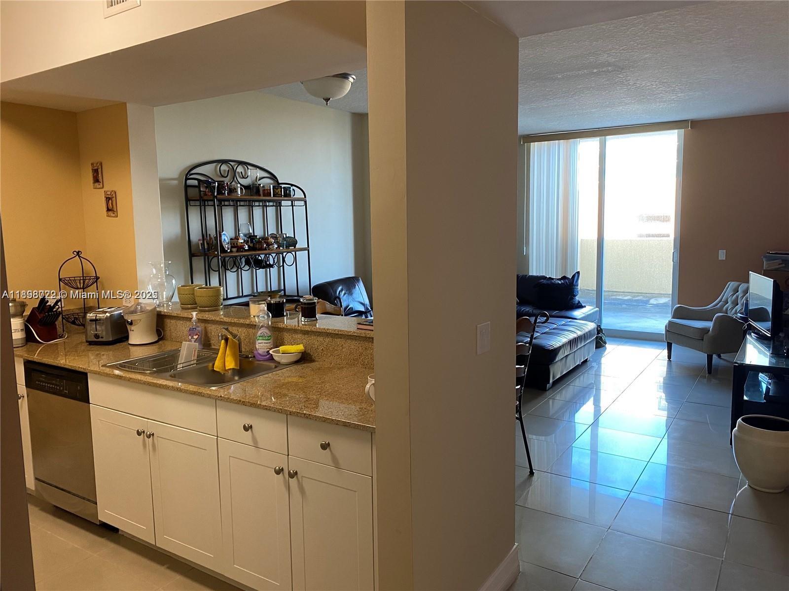 MEDITERRANEA CONDO - Residential
