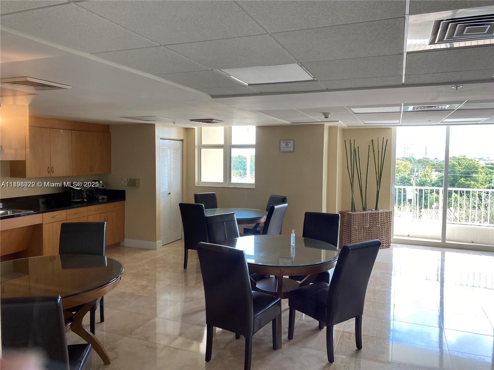 MEDITERRANEA CONDO - Residential