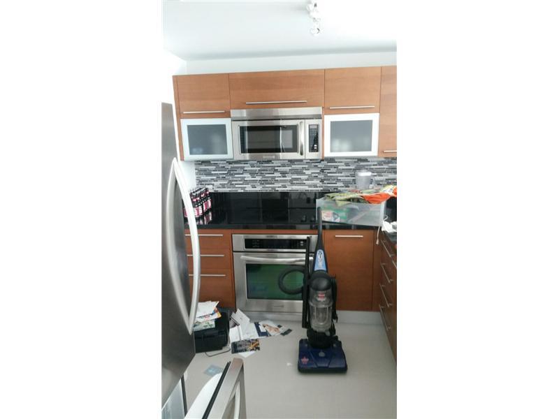 VIZCAYNE SOUTH CONDO - Residential Lease