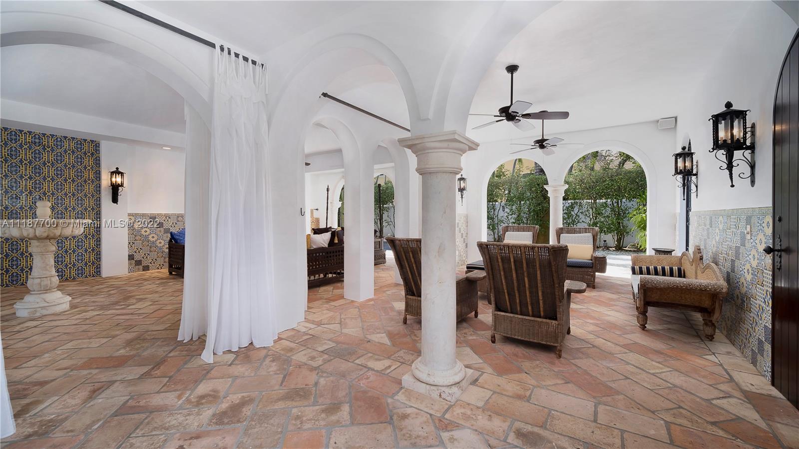 MASHTA ISLAND - Residential