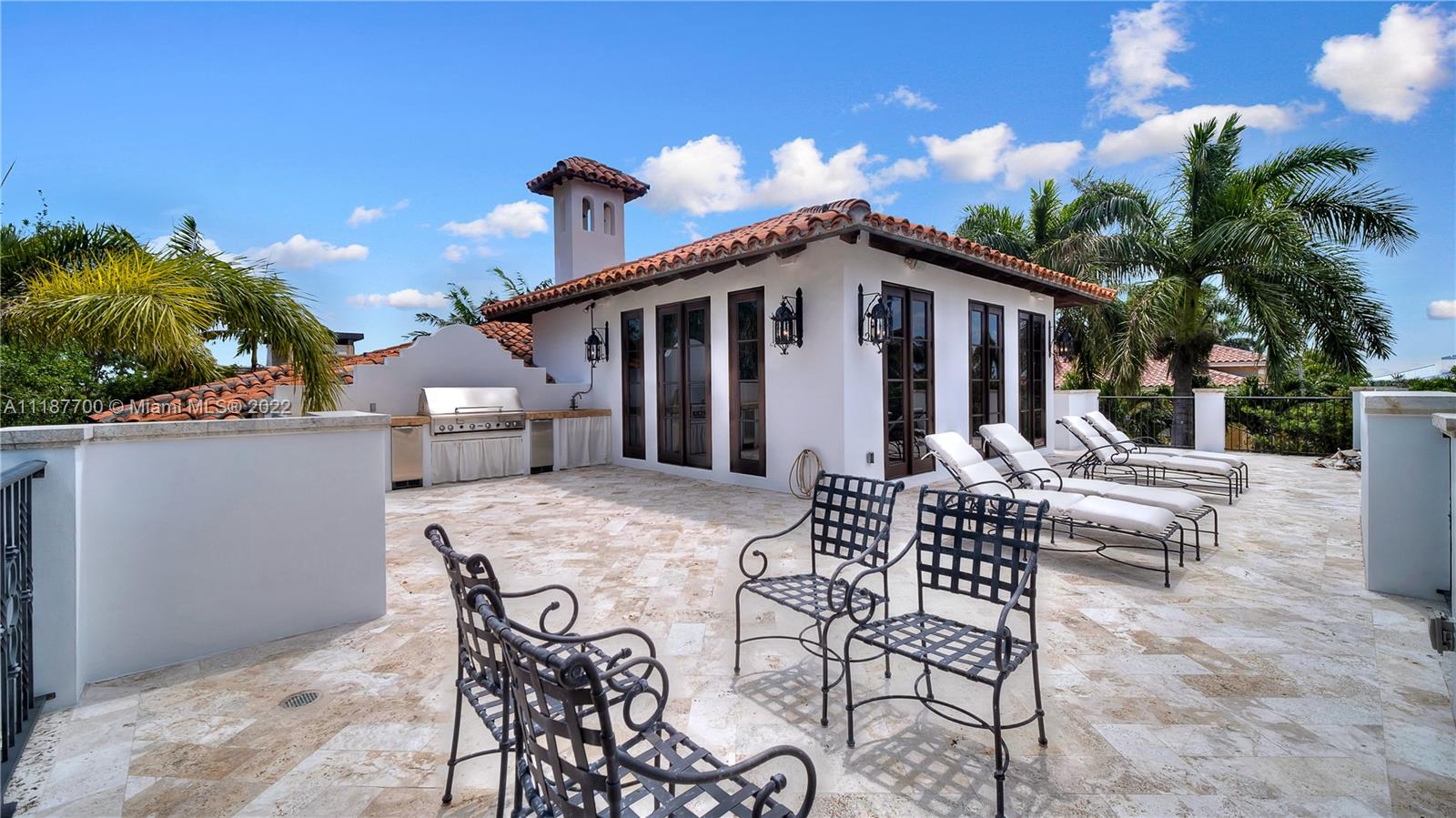 MASHTA ISLAND - Residential