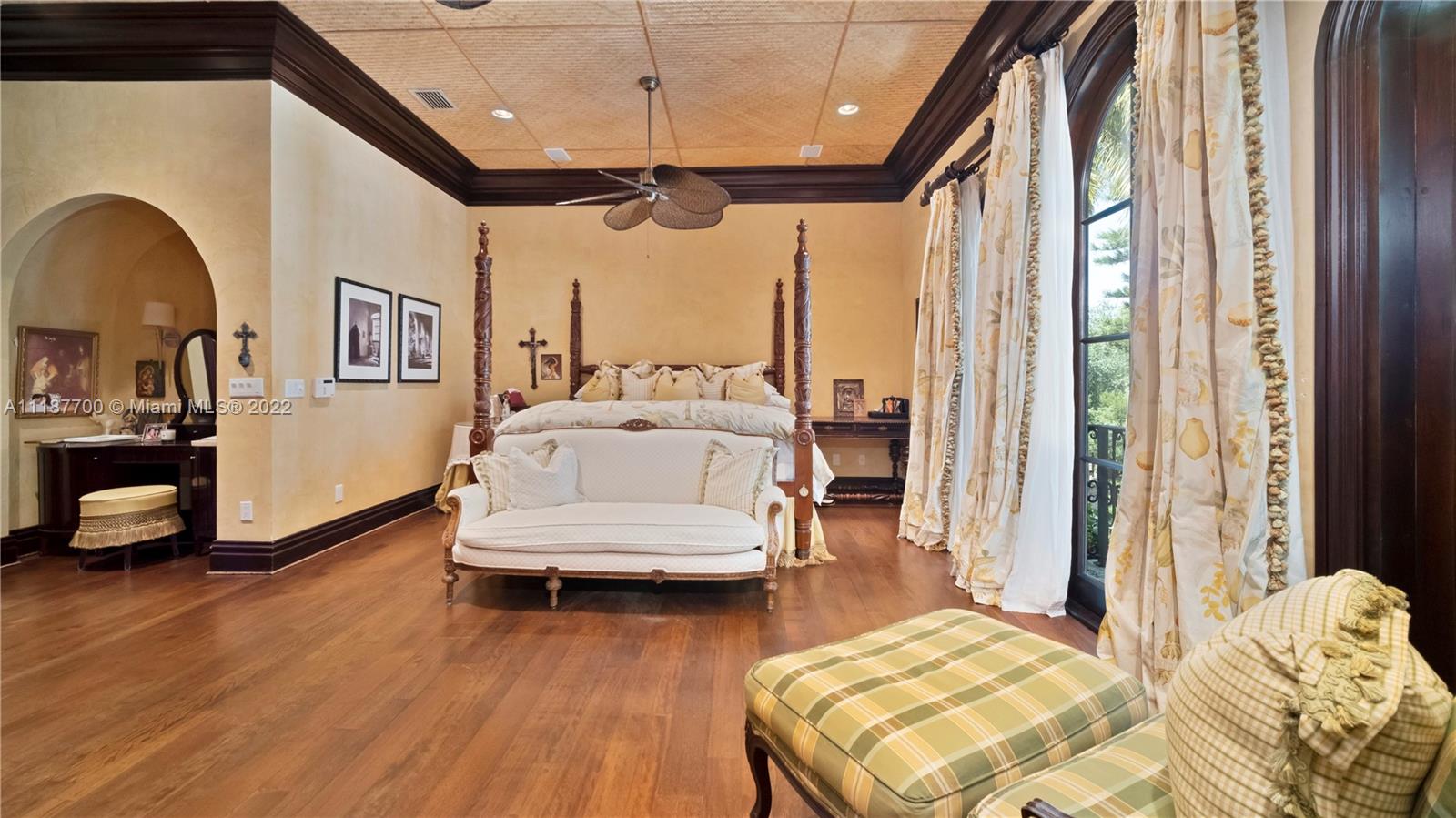 MASHTA ISLAND - Residential