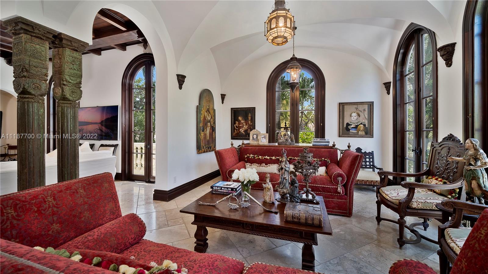 MASHTA ISLAND - Residential